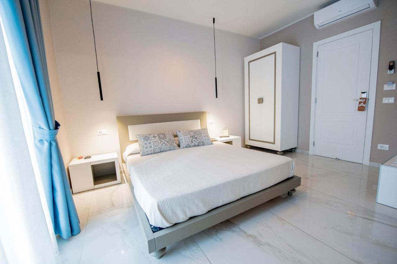 Milazzo Aeolian Sea Port B&B Exterior foto